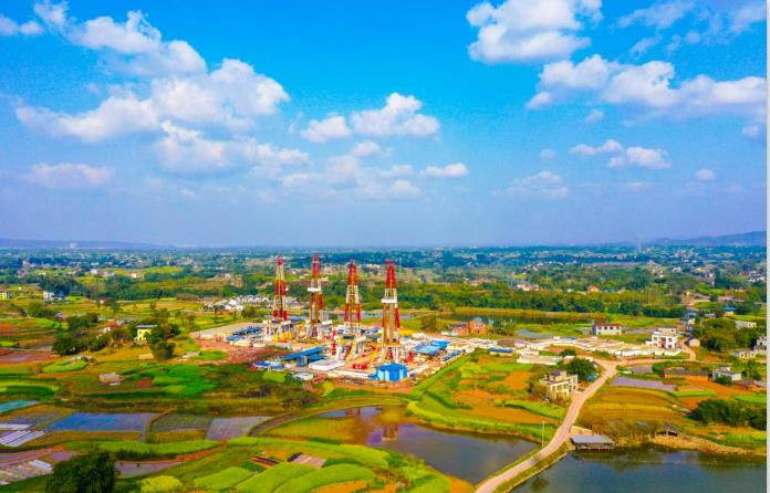 西南油氣田公司頁巖氣日產(chǎn)量超4000萬方！再創(chuàng)歷史新高